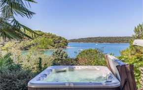 Amazing Apartment In Pula With House Sea View